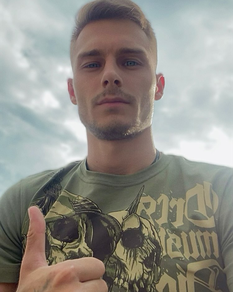 Анна Тринчер спела с ветераном войны: от этого видео невозможно сдержать слез